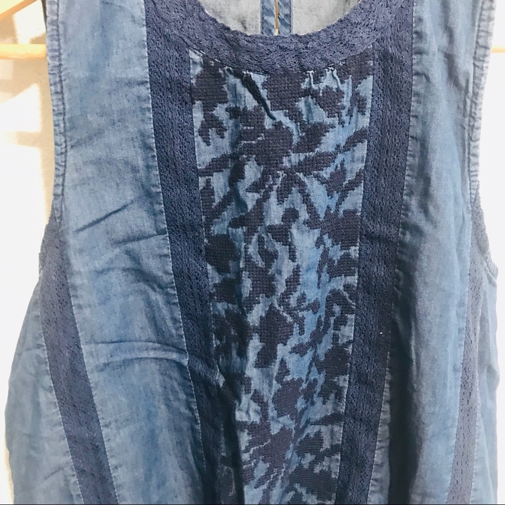NWT Gap 1969 Chambray Top S/T - Picture 3 of 8